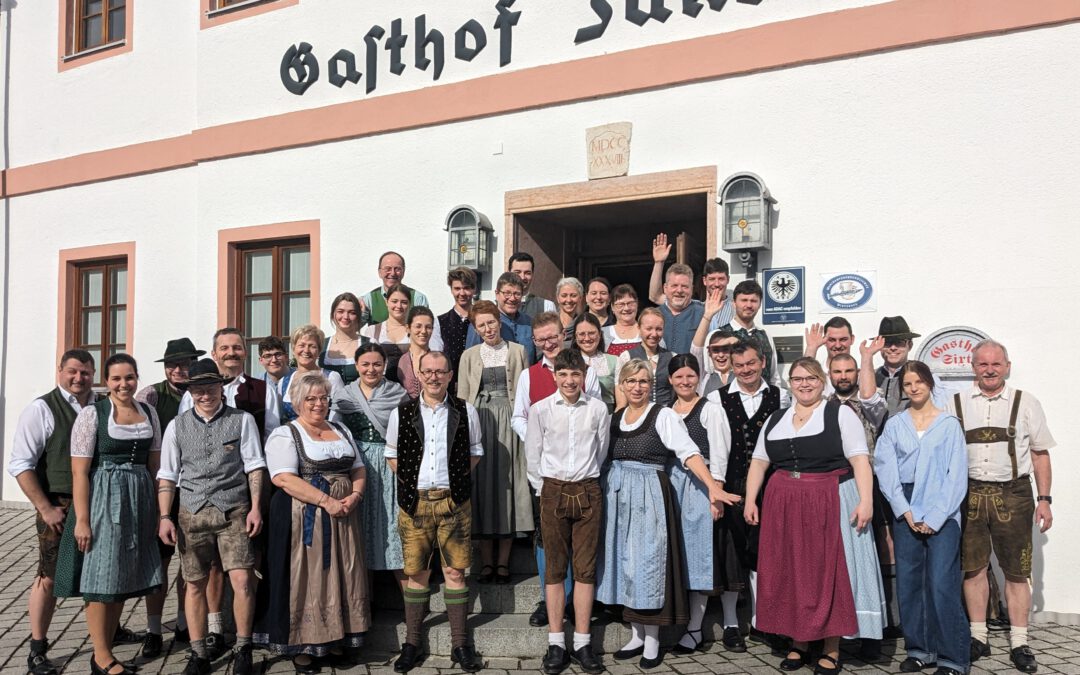 Die Vortänzer des Trachtengaus Niederbayern probten in Rohr