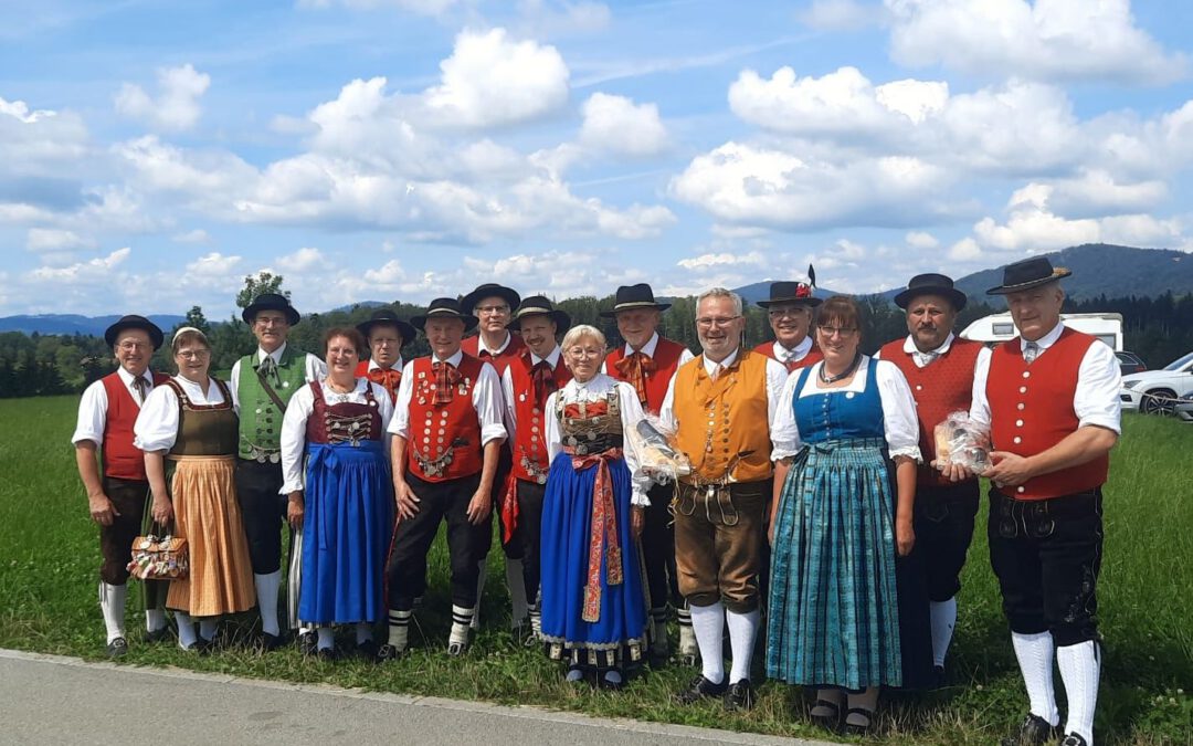 Waldgau und Niederbayerngau gratulierten ihrem Nachbargau
