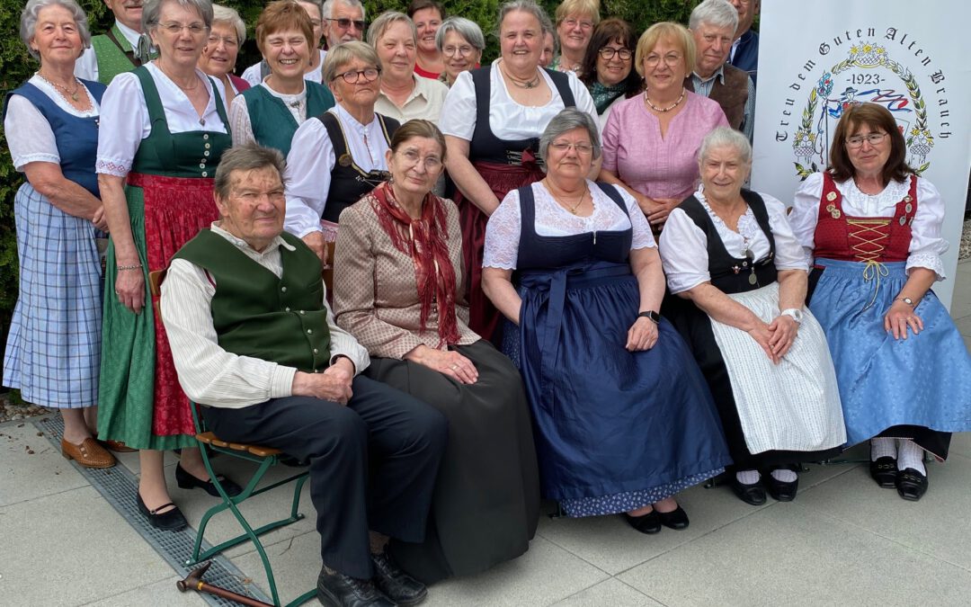 Treffen der Trachtenwarte am 03. Mai 2025